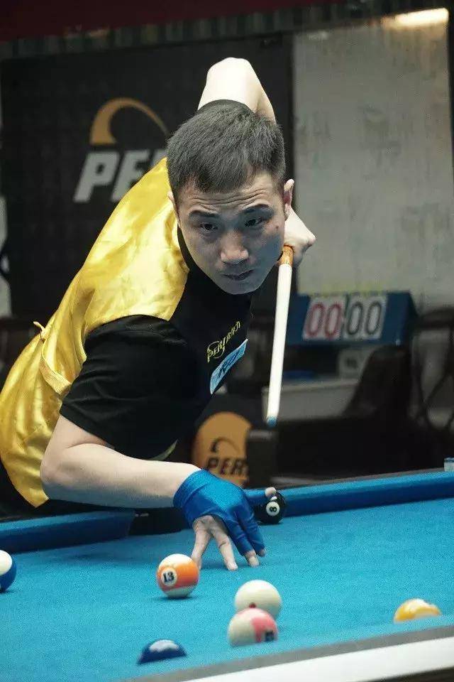 业运动员中 业运动员中