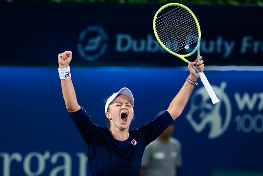 表现下滑 表现下滑