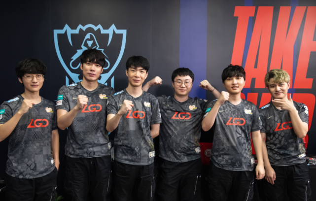 是无脑抓人 是无脑抓人